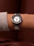  Shop Authentic Guess Night Life Clear Silver Dial Silver Steel Strap Watch for Women - GW0470L1 - Luxxuri